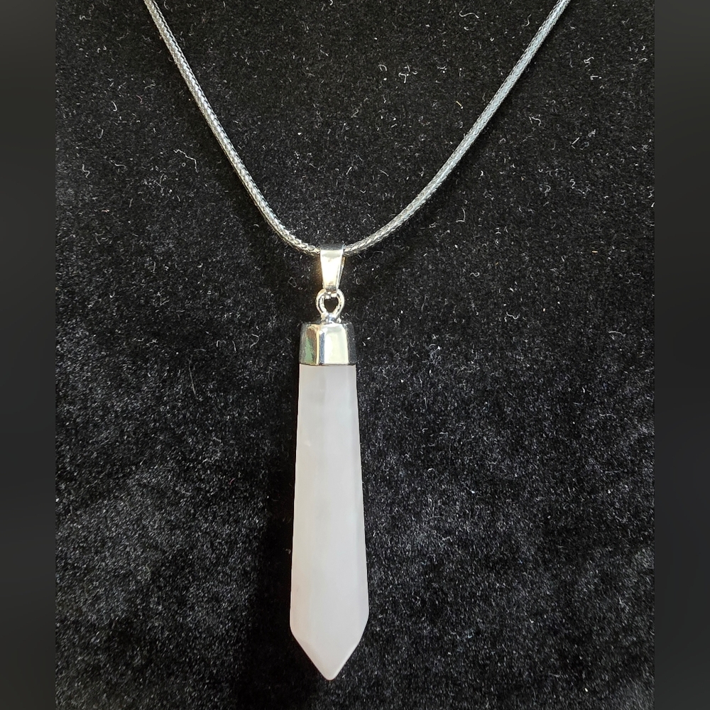 Rose Quartz Crystal Pendant Necklace